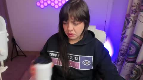 Snapshot of sophia_grants chatting on 10-28-25, 02:37 sophia_grants online show from 10-28-25, 02:37