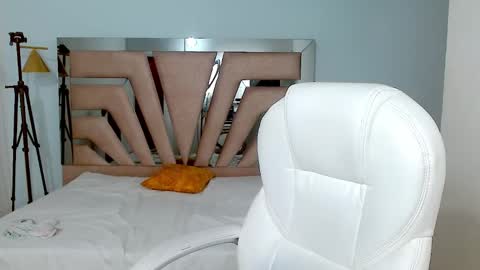 Sophia  online show from 01-02-25, 07:29