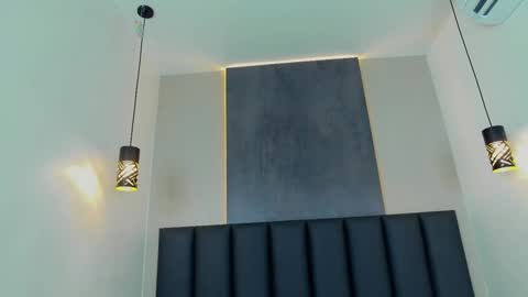 Sophi  online show from 01-24-25, 05:53