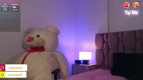 Sophia Carson online show from 12-19-24, 10:34