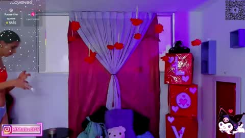 sophia_milano online show from 02-13-25, 12:00