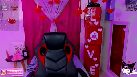 sophia_milano online show from 02-15-25, 12:22