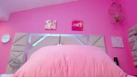 Sophia  online show from 02-20-26, 07:36