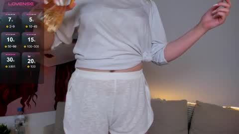 Snapshot of sophia_nya chatting on 04-06-26, 01:58 sophia_nya online show from 04-06-26, 01:58