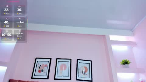 Snapshot of sophia_salem chatting on 02-26-26, 07:24 Sophi online show from 02-26-26, 07:24