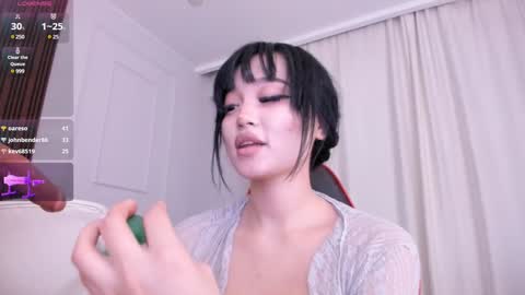 QUEEN OF SQUIRT online show from 12-18-24, 07:30