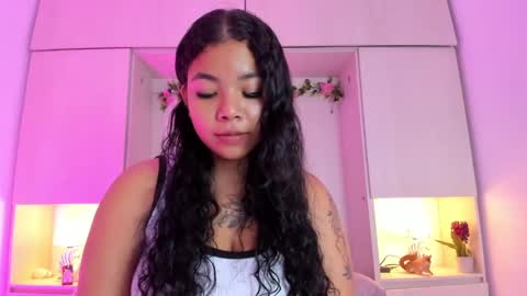  S O P H I A  online show from 12-17-24, 01:27