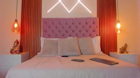 sophia_turneer online show from 01-14-26, 09:31