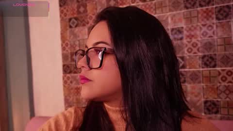 Snapshot of sophia_wilsonn_ chatting on 10-26-25, 08:42 Sofi online show from 10-26-25, 08:42