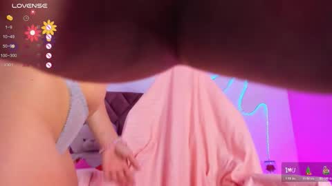 Sophia online show from 02-19-26, 01:51