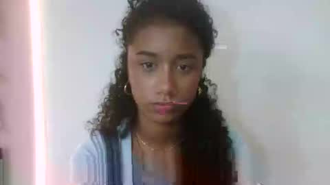 Snapshot of sophiacastro19 chatting on 02-06-26, 09:51 Sophia online show from 02-06-26, 09:51