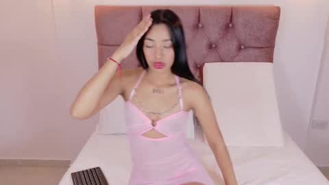 Sophia online show from 10-22-25, 12:16