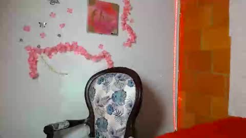 sophia online show from 10-15-25, 11:16