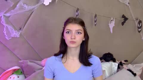 Snapshot of sophiaprove chatting on 10-24-25, 05:15 SophiaProve online show from 10-24-25, 05:15