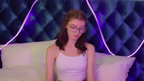 Snapshot of sophiaprove chatting on 11-14-25, 04:06 SophiaProve online show from 11-14-25, 04:06