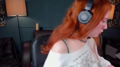 Snapshot of sophiarolly chatting on 09-12-25, 09:42 I will be waiting for you on Mon Tue Wed Thu from 3 am to 10 am GMT online show from 09-12-25, 09:42