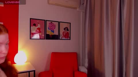 Snapshot of sophiarolly chatting on 09-26-25, 03:32 I will be waiting for you on Mon Tue Wed Thu from 3 am to 10 am GMT online show from 09-26-25, 03:32
