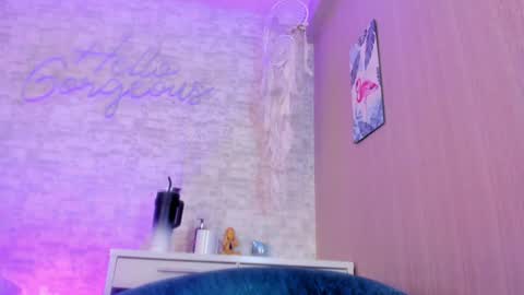 Sofi online show from 01-15-25, 07:34