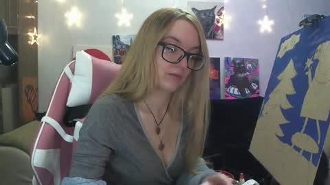 SophiaSonata online show from 11-18-25, 09:52