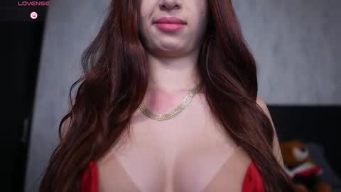 Sophy online show from 11-17-25, 01:00