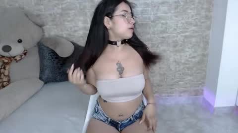   online show from 09-26-25, 07:51