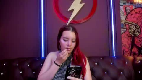  SOPHIE STORM  online show from 11-24-25, 11:43