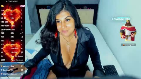 Sophia  online show from 03-10-25, 01:12