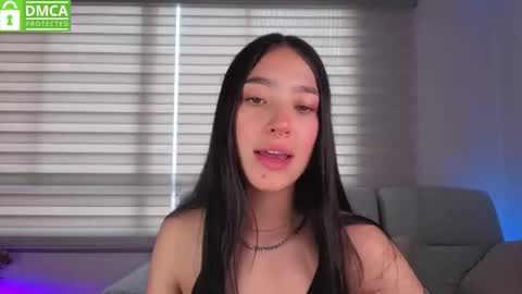 Sophie  online show from 11-13-25, 07:02