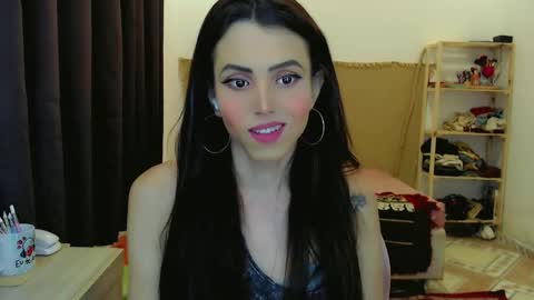 Snapshot of sophie_fantasy_hot chatting on 02-05-26, 03:38 Sophie Fantasys online show from 02-05-26, 03:38