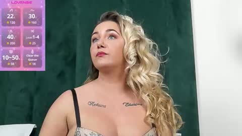 sophie_maeve online show from 10-29-25, 06:04