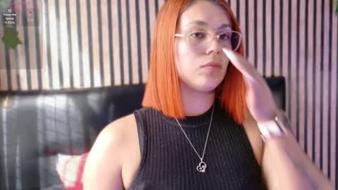 sophie_new25 online show from 10-20-25, 12:49