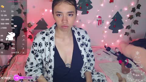 Sophie  online show from 01-06-25, 03:40