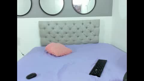 Sophie Queem online show from 02-08-26, 01:31