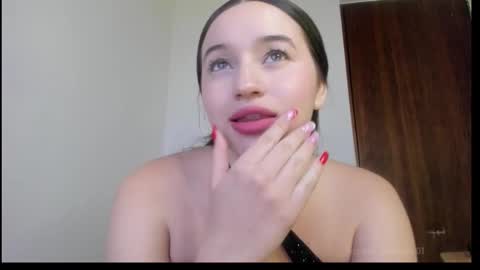 sophie_spencer1 online show from 10-01-25, 02:39