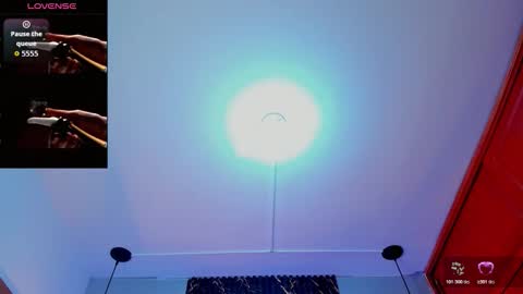 Sophie Sweet online show from 12-23-25, 03:26