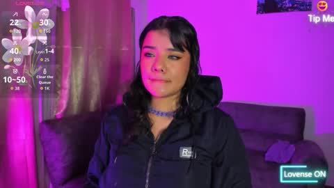 Snapshot of sophie_t_ chatting on 11-06-25, 02:23 Sofia online show from 11-06-25, 02:23