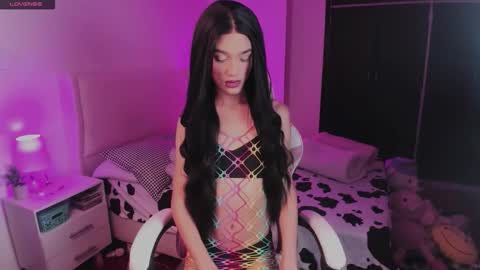 Snapshot of sophiecornett chatting on 11-06-25, 08:26 online show from 11-06-25, 08:26