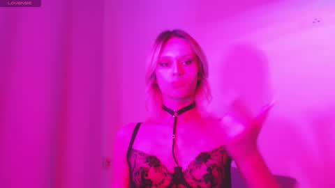 sophiediamond_x online show from 10-02-25, 07:43