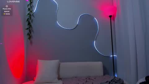 Sophie online show from 01-05-26, 09:18