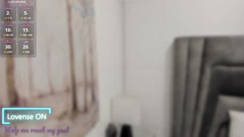 Sophie  online show from 01-16-25, 10:32
