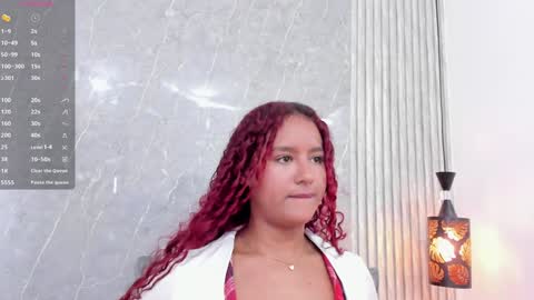 Snapshot of sophiee_velvet chatting on 02-04-25, 02:32 online show from 02-04-25, 02:32
