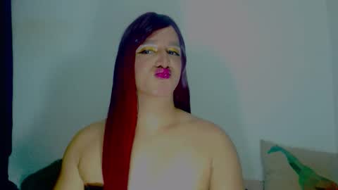 sophiehillsxo online show from 10-31-25, 05:08