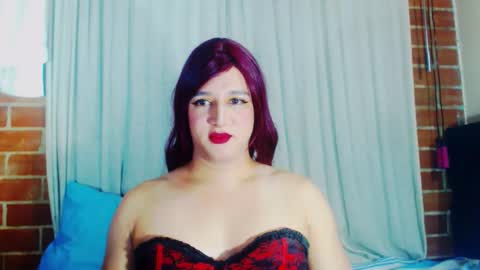 sophiehillsxo online show from 12-21-25, 11:23