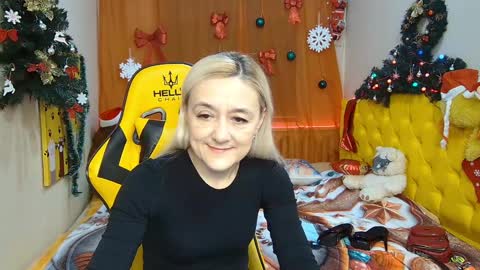 sophiekittyy online show from 12-26-24, 07:35