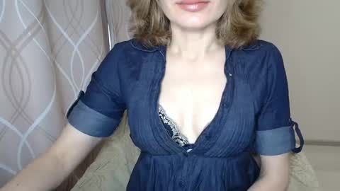 Sophiemisss online show from 10-13-25, 10:15
