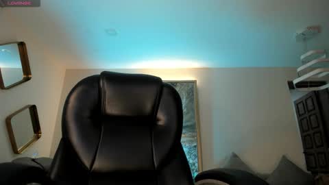 Sophie  Palmer online show from 10-11-25, 11:31