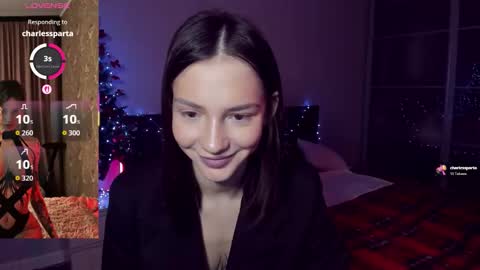 sophiewildcat online show from 12-14-25, 03:50