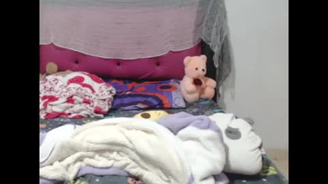 sophiia8 online show from 10-16-25, 11:50