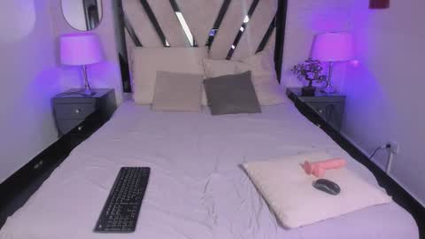 Sophiia online show from 10-01-25, 11:49