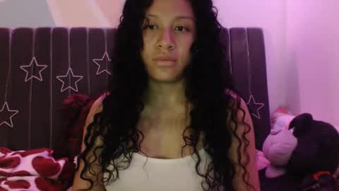 Snapshot of sophiia_dreams chatting on 10-25-25, 10:59 Sophia this is not my real name online show from 10-25-25, 10:59